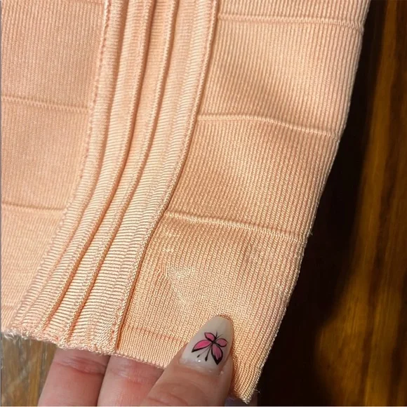 Guess | Women’s Size XS Salmon Pink Ribbed Bodycon Mini Dress - Picture 8 of 13